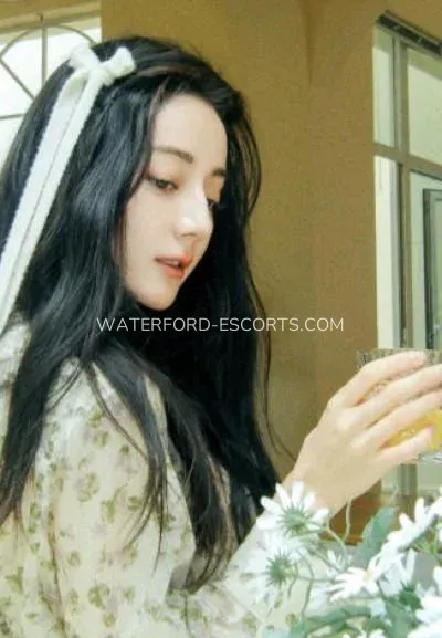 Waterford escorts Elisabeth — 1