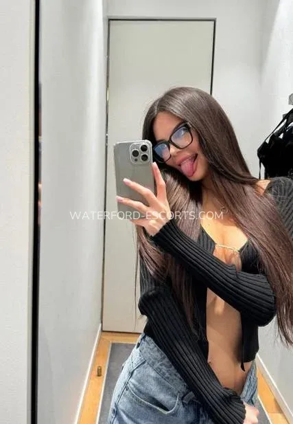 Waterford escorts Cadence — 8
