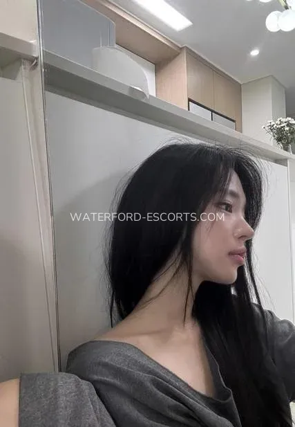 Waterford escorts Nadia — 3