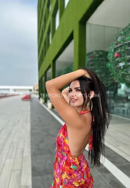 Waterford escorts Nicole — 3