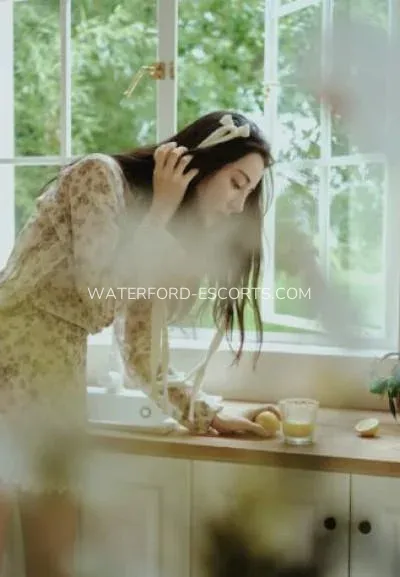 Waterford escorts Elisabeth — 3