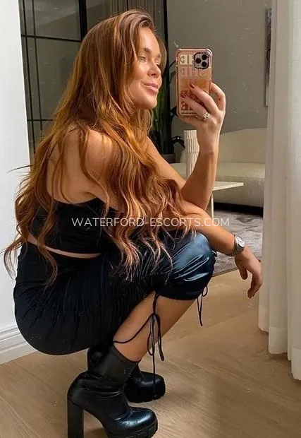Escort djevojka Zoey - Waterford