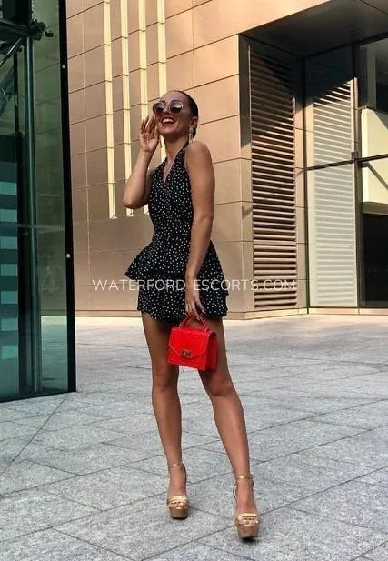 Waterford escorts Gun — 6