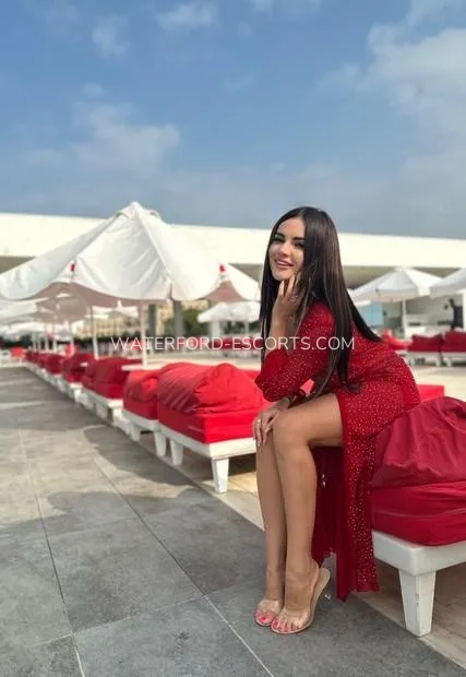 Waterford escorts Nicole — 2